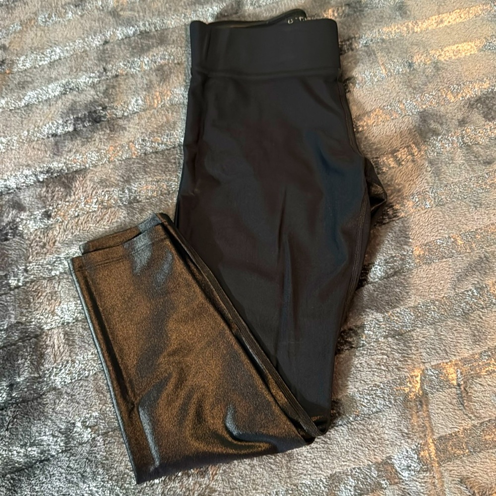 Carbon leggings
